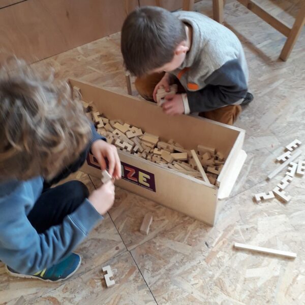 Cloze Défi Collectif Holzbaukasten 200 teilig