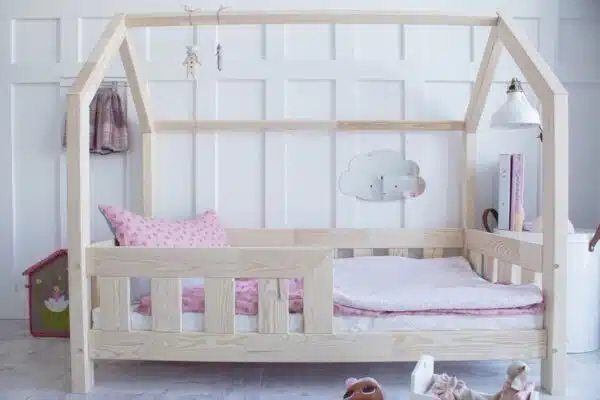 Haus Bett Lutz ab 60x120 cm