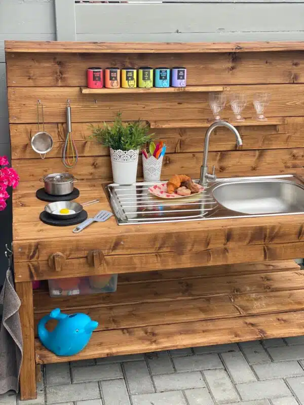 Matschküche mit Wasserhahn Ada 120 cm