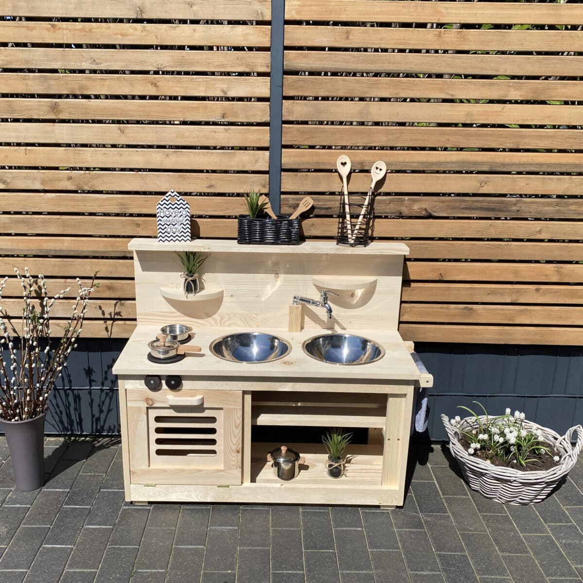 Matschküche mit Wasserhahn Entdecker 95 cm MyHappyChild